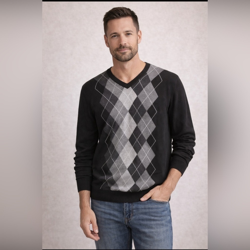Men’s Argyle Sweater V neck xl Gray